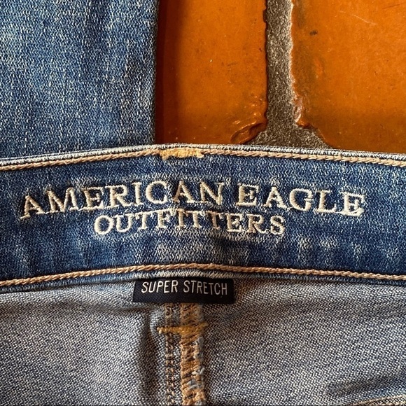 American Eagle Jeans Hi Rise Jegging Women's Size 4 Reg Distressed Super Stretch - Picture 2 of 8